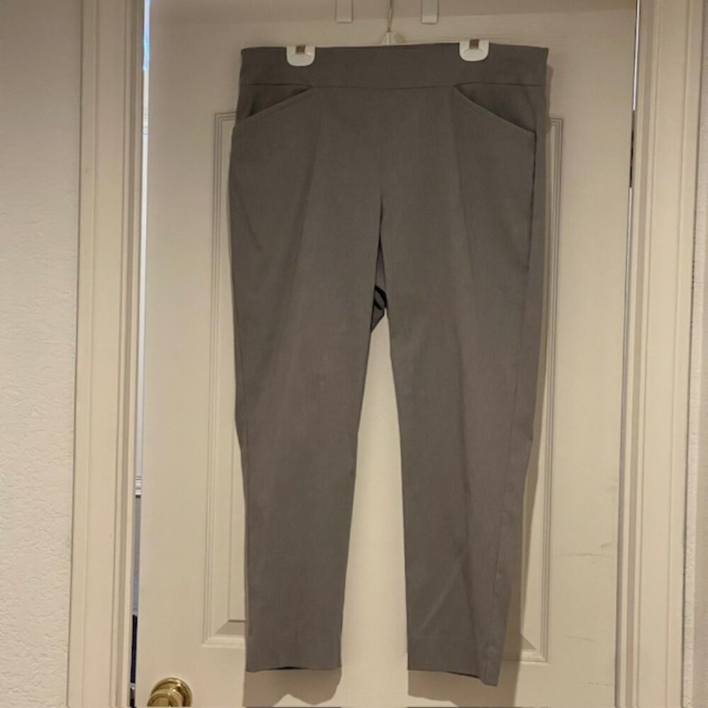 Chico's Size 3  Perfect Stretch Ankle Pant - Gray